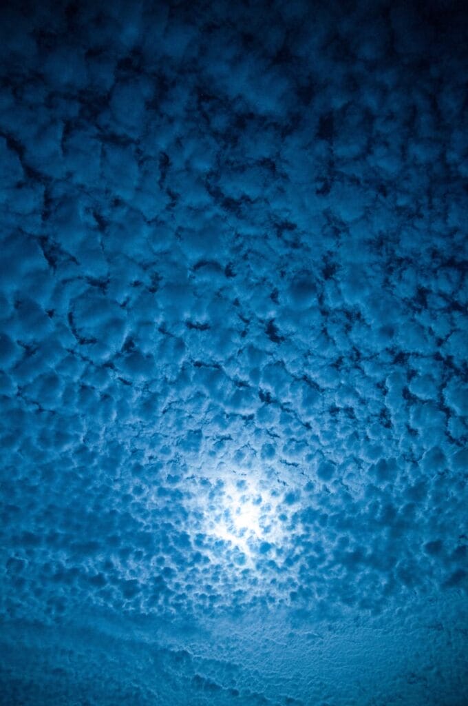 Di atas langit masih ada langit